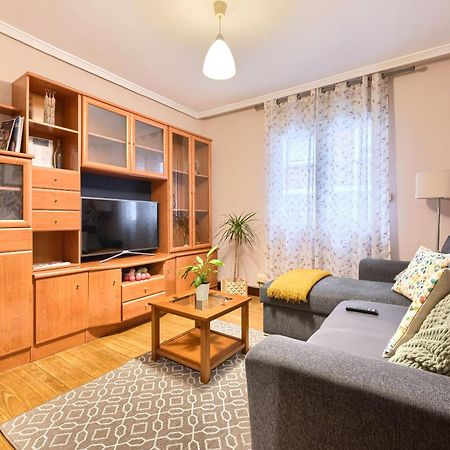 Bilbao, A Un Paso. Appartement Buitenkant foto